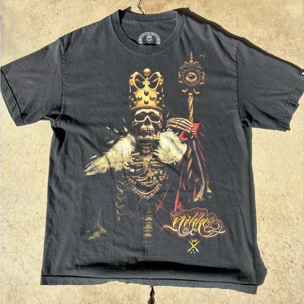 Charcoal Grey Short Sleeve Tee with Vintage Skull Graphics